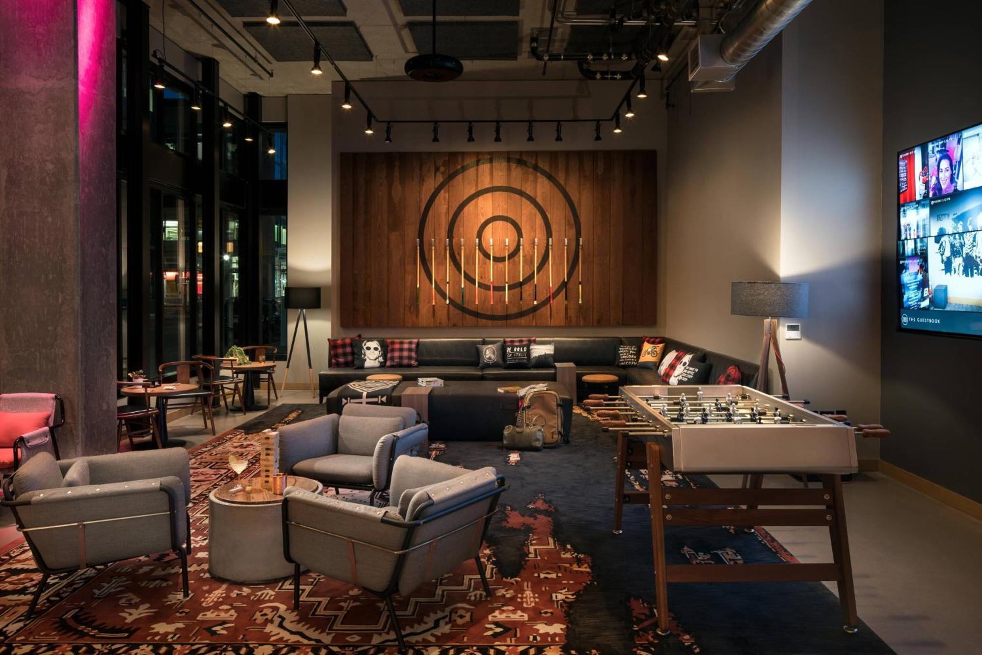 Moxy Seattle Downtown Hotell Exteriör bild